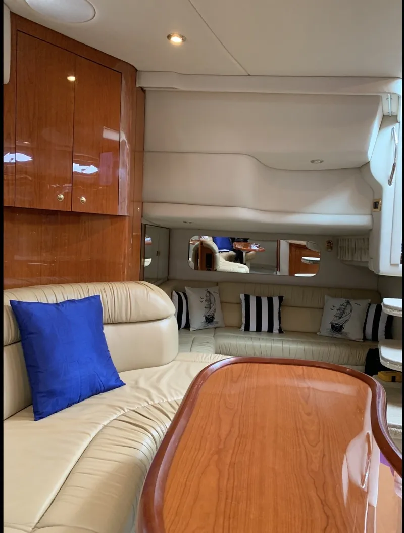 Slide: The Image of Sea Ray 380 Sundancer 2001 - 6484393