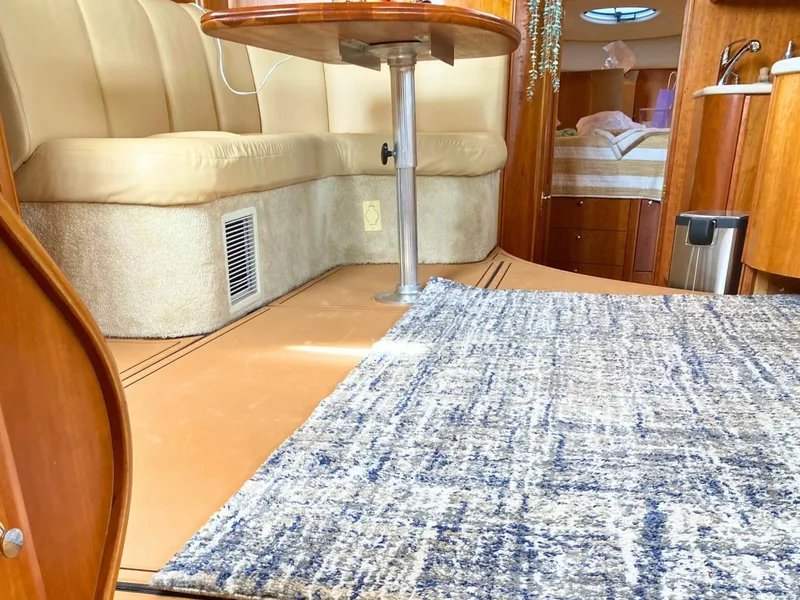 Slide: The Image of Silverton 39 Motor Yacht 2003 - 6484570