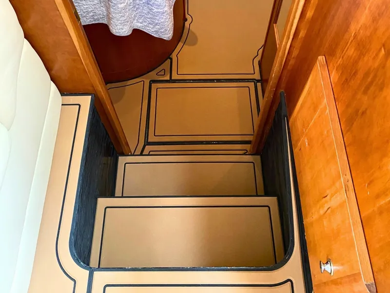 Slide: The Image of Silverton 39 Motor Yacht 2003 - 6484571