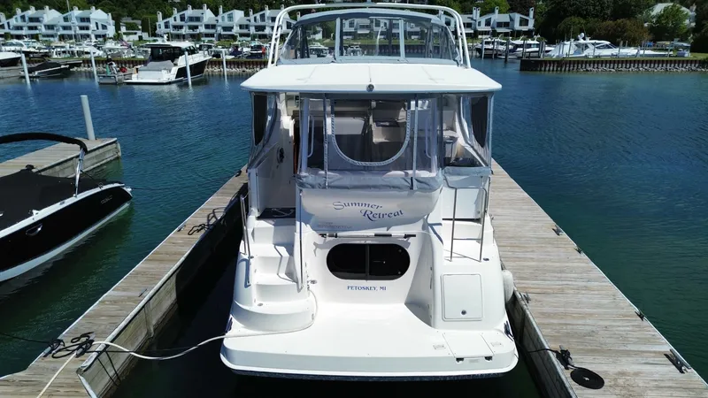 Slide: The Image of Silverton 39 Motor Yacht 2003 - 6484555