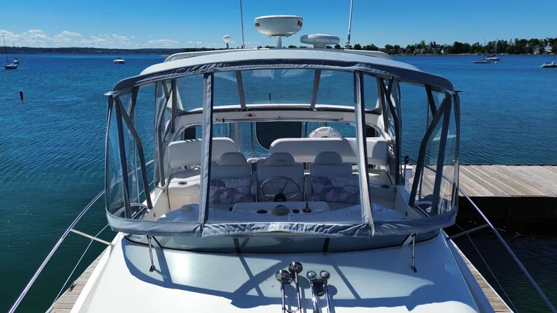 Slide: The Image of Silverton 39 Motor Yacht 2003 - 6484556