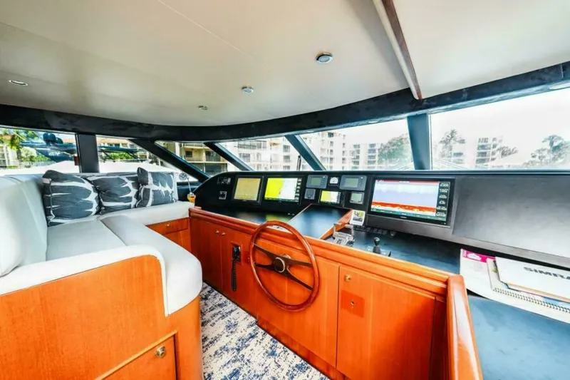 Slide: The Image of Pilothouse   - 6484482