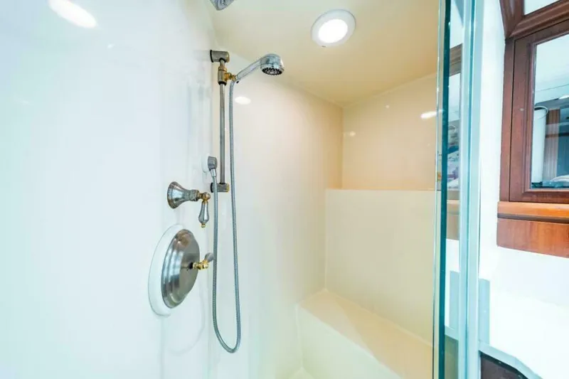 Slide: The Image of His Head Shower   - 6484466