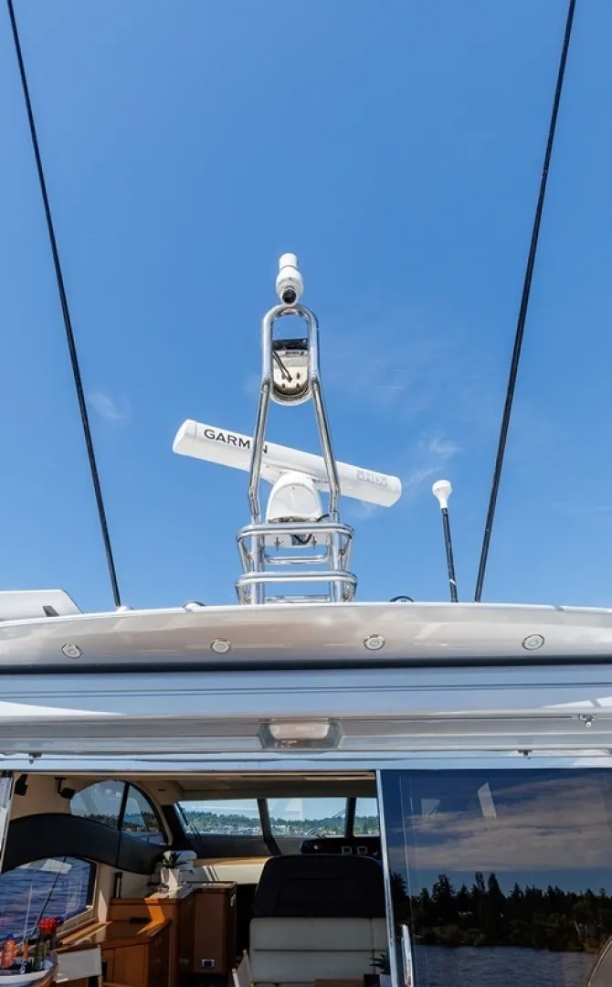 Slide: The Image of 62 Sunseeker Predator - 6514100