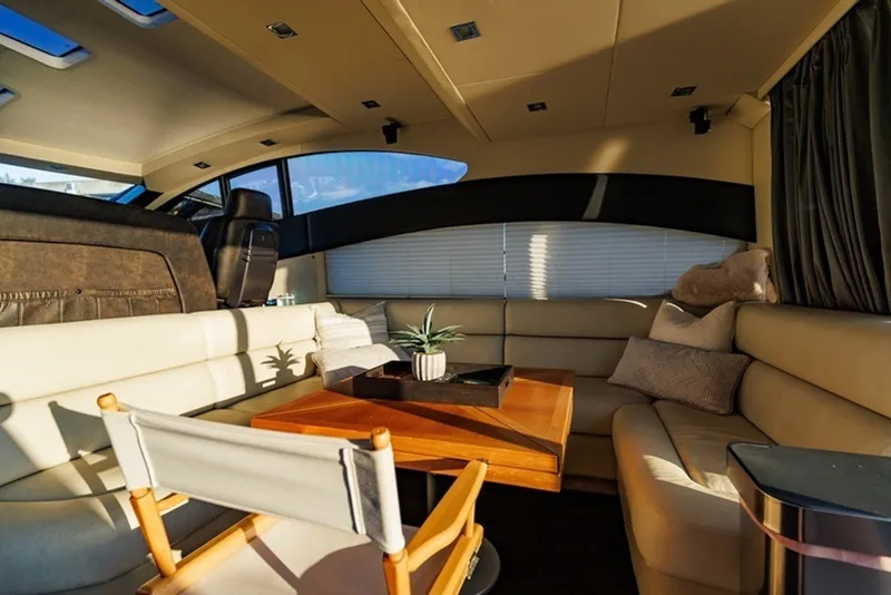 Slide: The Image of 62 Sunseeker Predator - 6521009