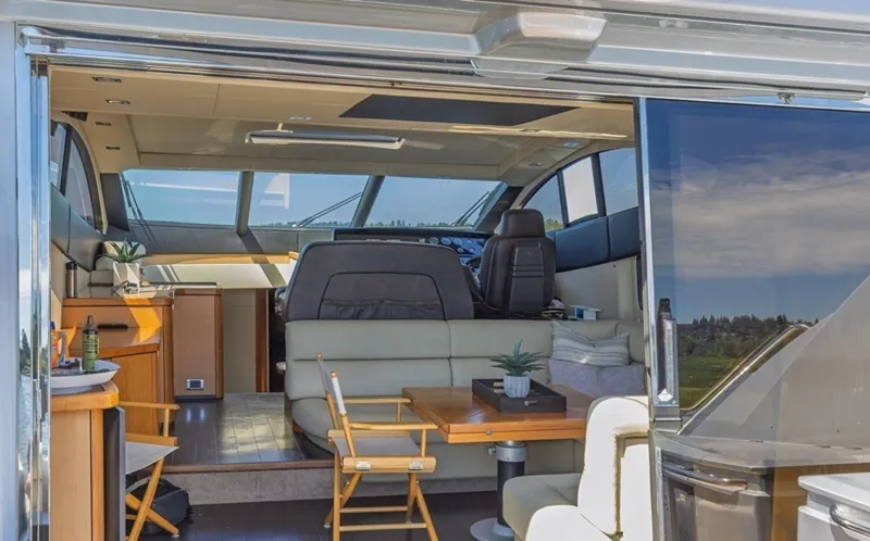 Slide: The Image of 62 Sunseeker Predator - 6514099