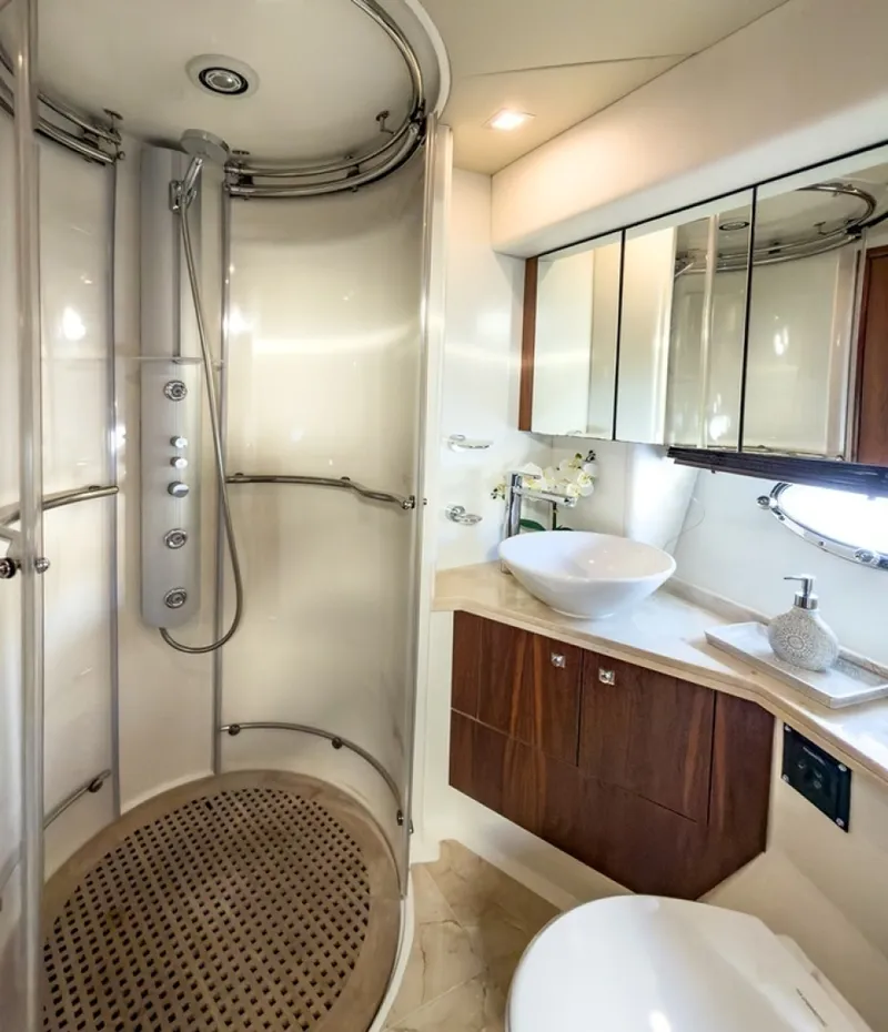 Slide: The Image of 62 Sunseeker Predator - 6520983