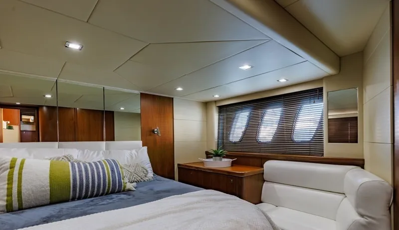 Slide: The Image of 62 Sunseeker Predator - 6514114