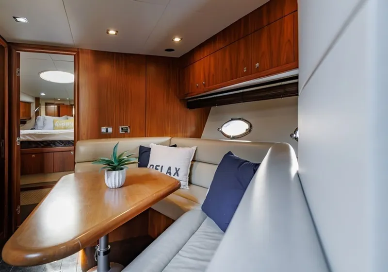 Slide: The Image of 62 Sunseeker Predator - 6521002