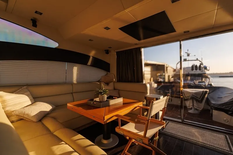 Slide: The Image of 62 Sunseeker Predator - 6521008