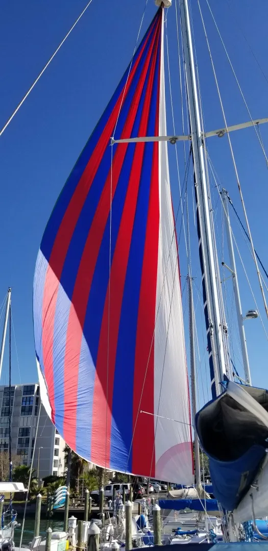 Slide: The Image of Spinaker - 6514232
