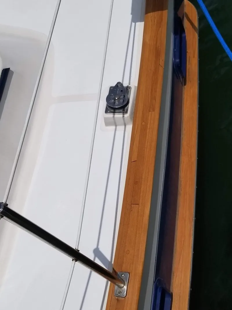 Slide: The Image of Starboard Block - 6514200