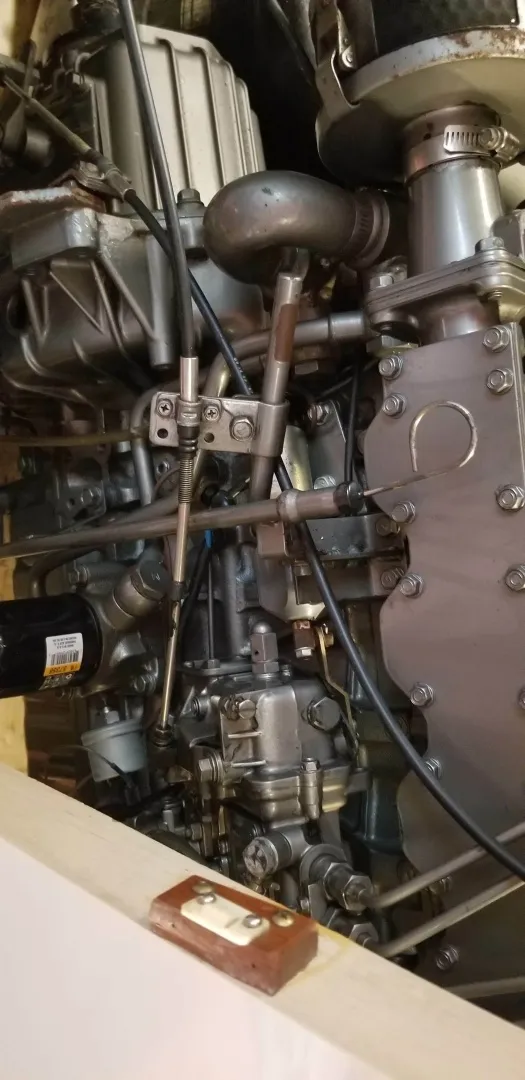 Slide: The Image of Top Engine - 6514249