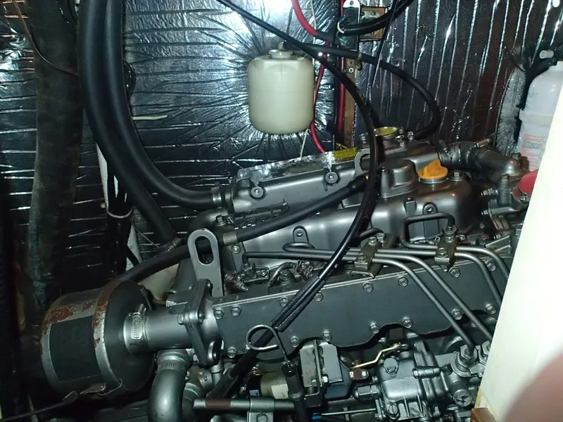 Slide: The Image of Engine Side - 6514253