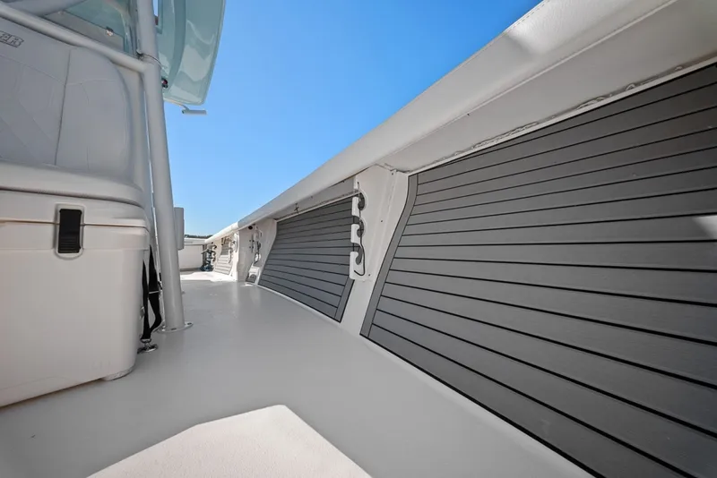 Slide: The Image of Pathfinder 2700 Open 2021 - 6493120