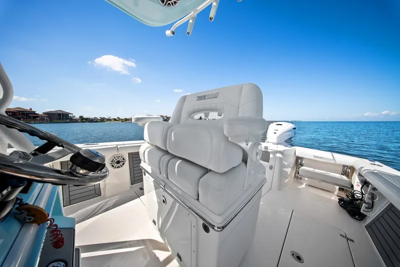 Slide: The Image of Pathfinder 2700 Open 2021 - 6493093