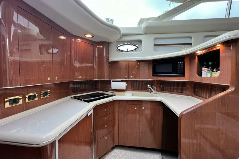 Slide: The Image of Sea Ray 420 Aft Cabin 1999 - 6494063