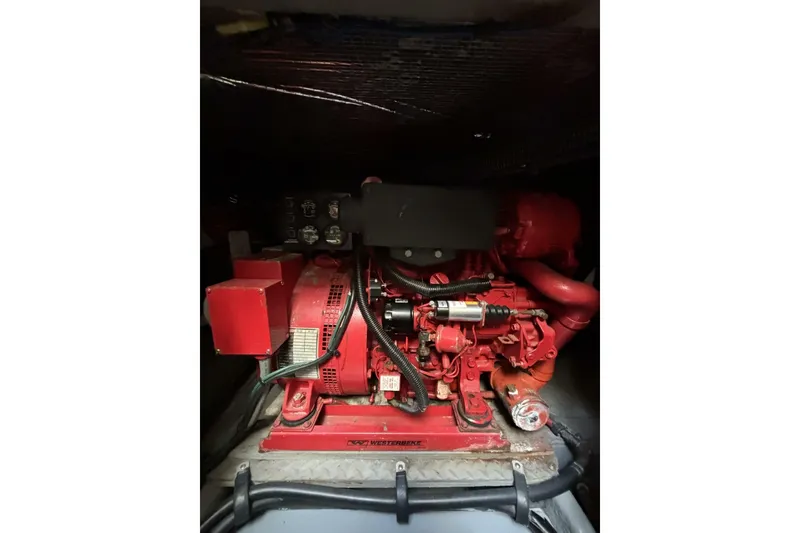 Slide: The Image of Sea Ray 420 Aft Cabin 1999 - 6494081