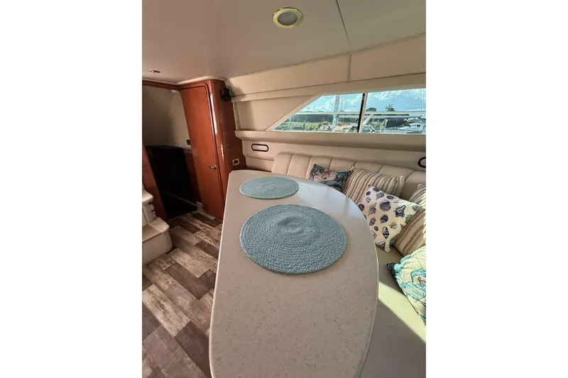 Slide: The Image of Sea Ray 420 Aft Cabin 1999 - 6494061