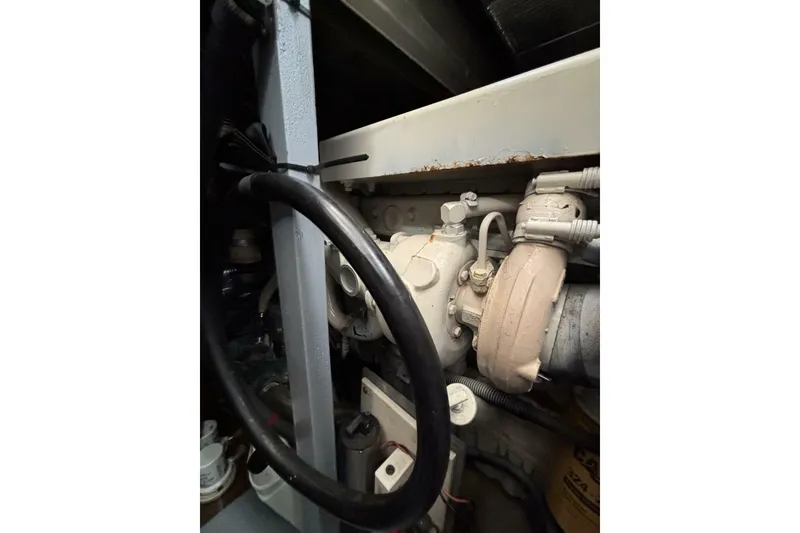 Slide: The Image of Sea Ray 420 Aft Cabin 1999 - 6494077