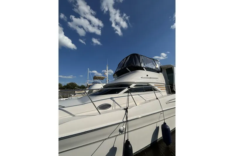 Slide: The Image of Sea Ray 420 Aft Cabin 1999 - 6494033