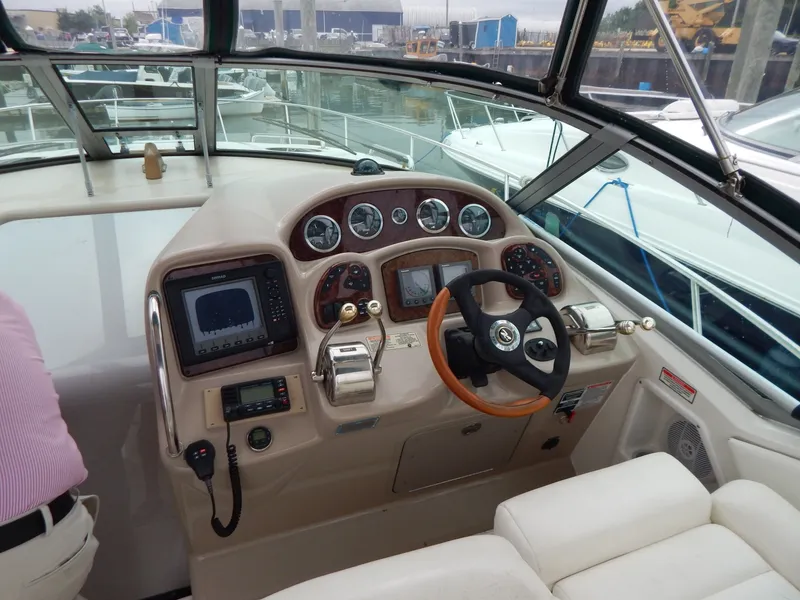 Slide: The Image of Sea Ray 320 Sundancer 2003 - 7225960