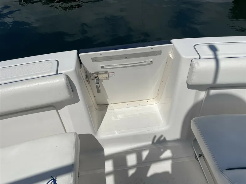 Slide: The Image of Tiara 2900 Coronet Harbor Edition 2000 - 6497971