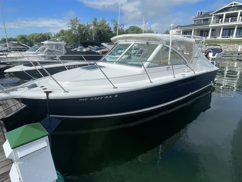 Slide: The Image of Tiara 2900 Coronet Harbor Edition 2000 - 6497958
