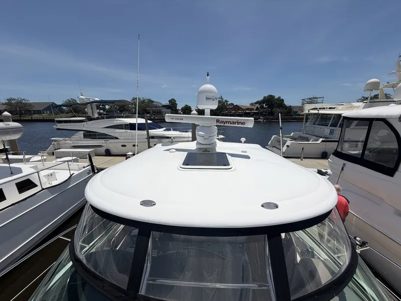 Slide: The Image of Sea Ray 44 2007 - 6499441