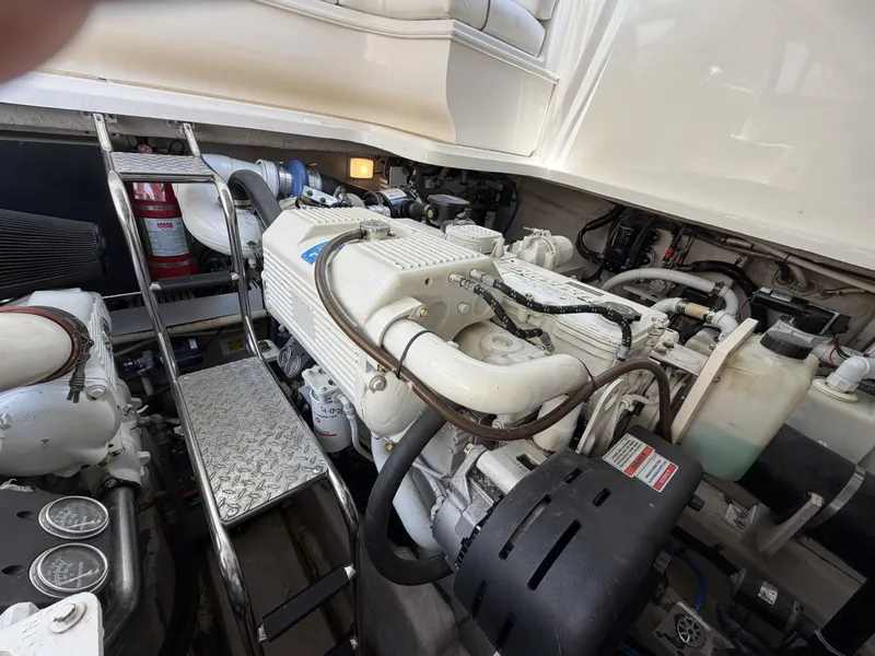 Slide: The Image of Sea Ray 44 2007 - 6499463
