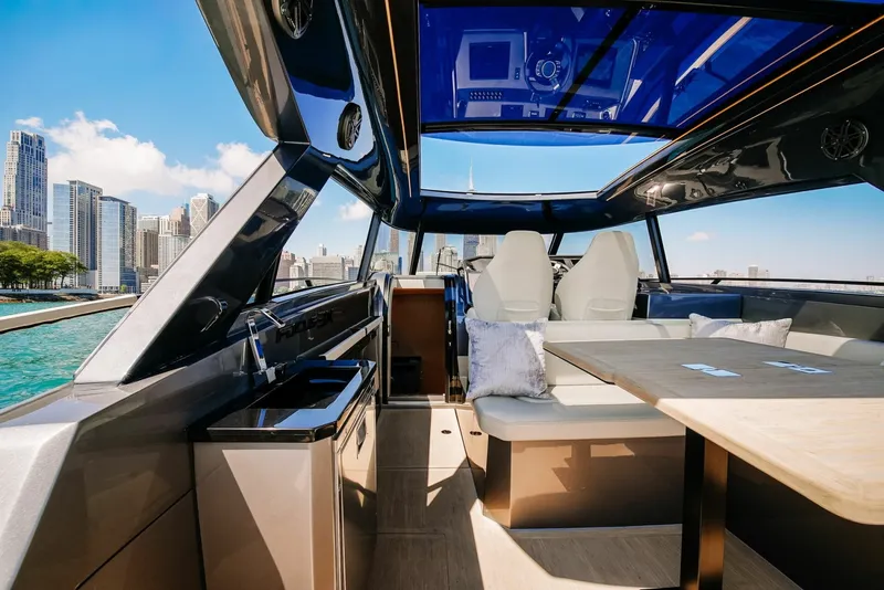 Slide: The Image of Focus Motor Yachts 3X 2027 - 6508721