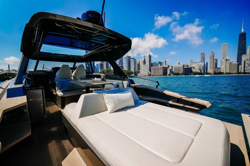 Slide: The Image of Focus Motor Yachts 3X 2027 - 6508718