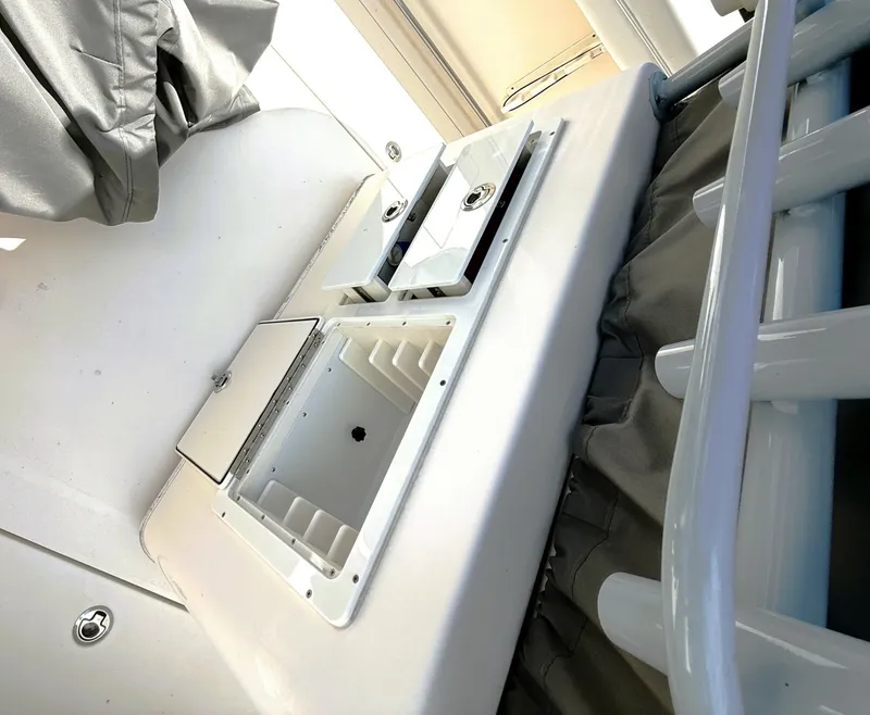 Slide: The Image of Cobia 280CC 2021 - 6508821