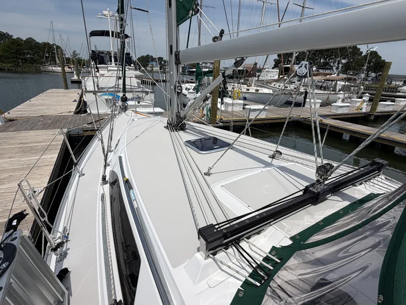 Slide: The Image of Catalina 355 2017 - 6981418