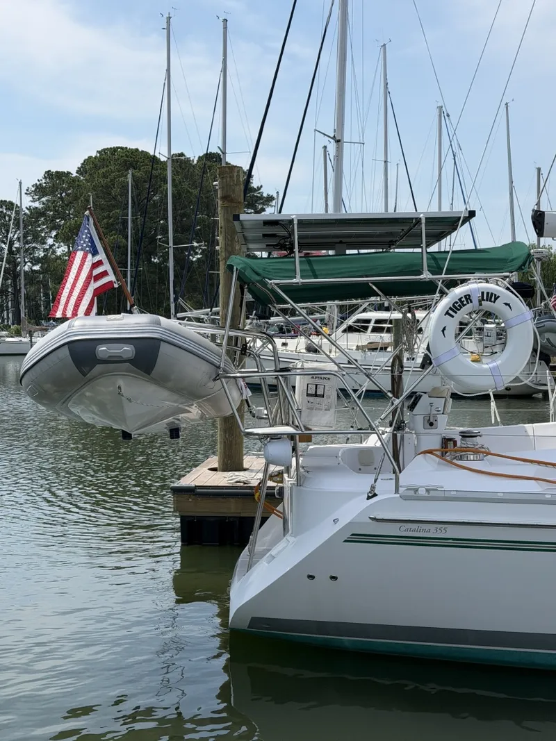 Slide: The Image of Catalina 355 2017 - 6981419