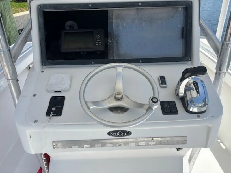 Slide: The Image of Tracker Sea Craft SXC 2001 - 6519472