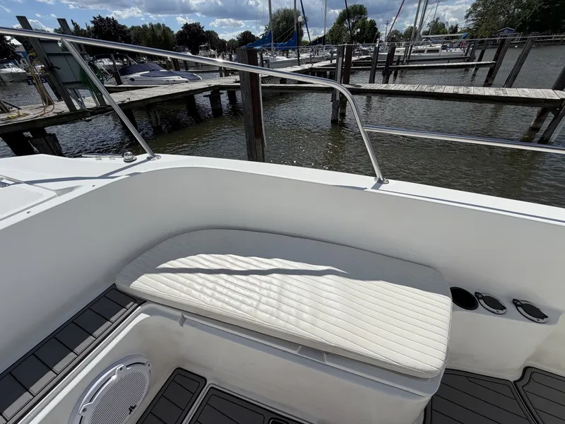 Slide: The Image of Boston Whaler 26 Outrage 1999 - 6509760