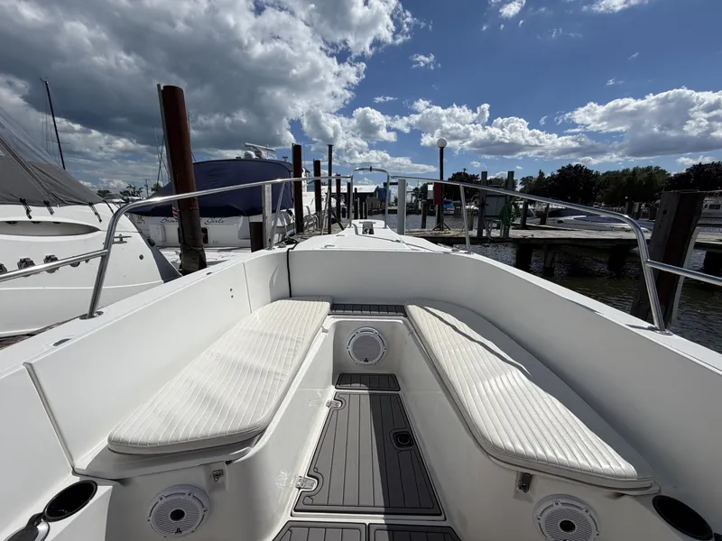 Slide: The Image of Boston Whaler 26 Outrage 1999 - 6509767