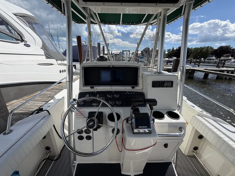 Slide: The Image of Boston Whaler 26 Outrage 1999 - 6509773
