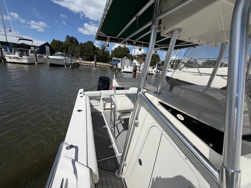 Slide: The Image of Boston Whaler 26 Outrage 1999 - 6509770