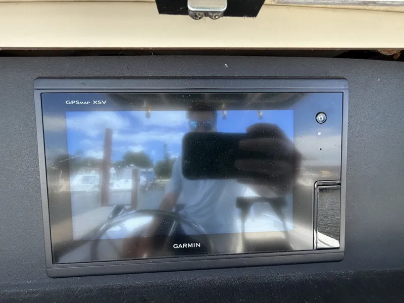 Slide: The Image of Boston Whaler 26 Outrage 1999 - 6509778