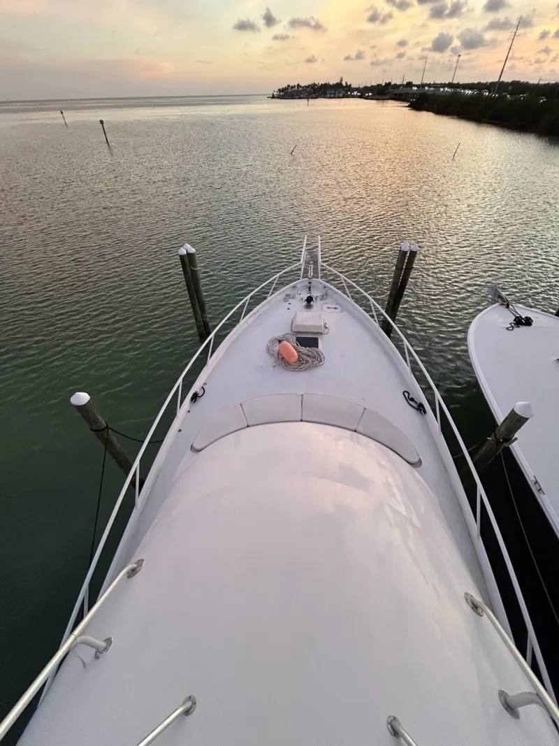 Slide: The Image of Striker 60 Sportfish 1990 - 6519578