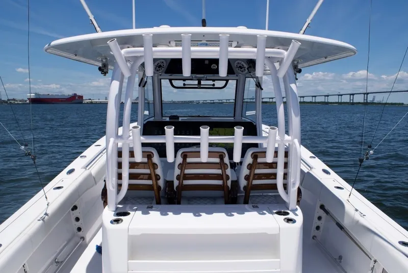 Slide: The Image of 2022 Sportsman Open 352 - Cockpit 2022 Sportsman 35 Open 352 - 7682320