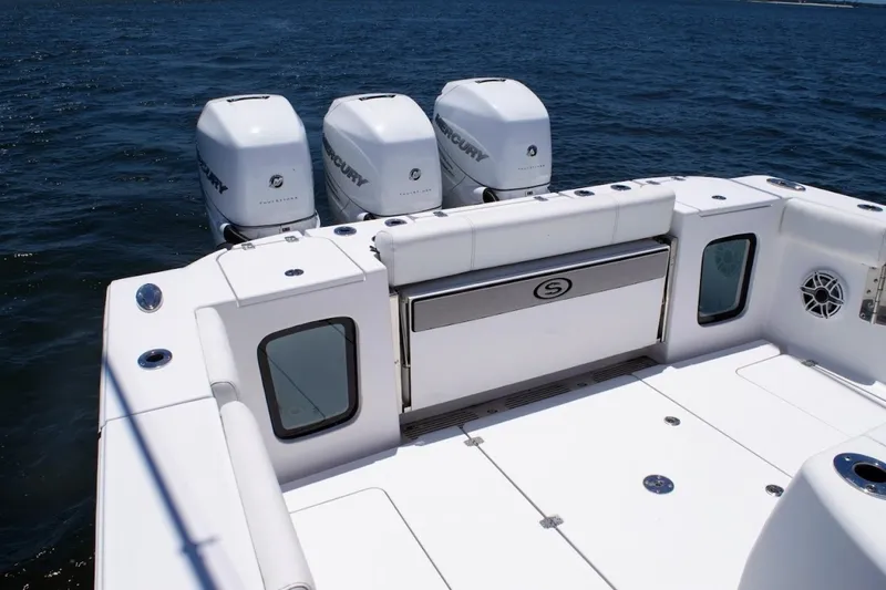 Slide: The Image of 2022 Sportsman Open 352 - Cockpit 2022 Sportsman 35 Open 352 - 7682321
