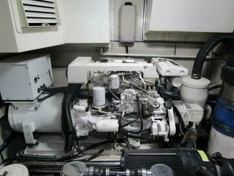 Slide: The Image of Stbd. Generator     - 6513960