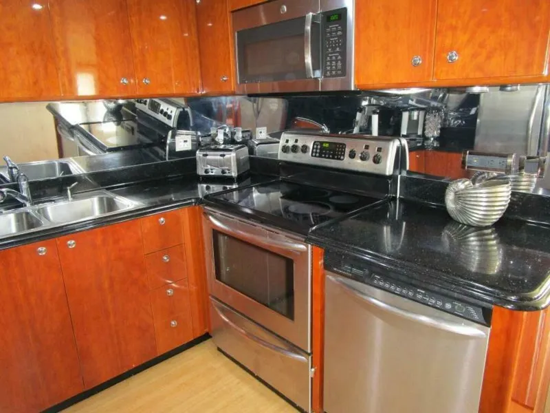 Slide: The Image of Galley Looking Forward    - 6513906