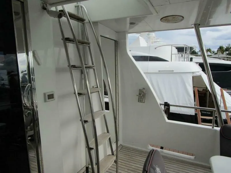 Slide: The Image of Boat Deck Ladder   - 6513940