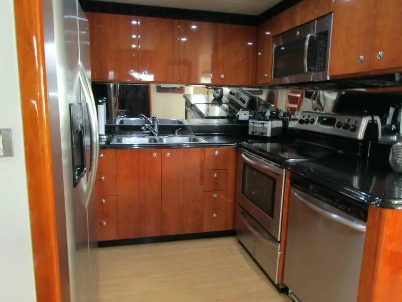 Slide: The Image of Galley     - 6513905