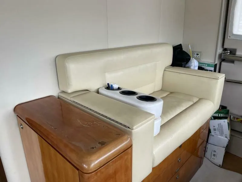 Slide: The Image of Helm Seat     - 6513910