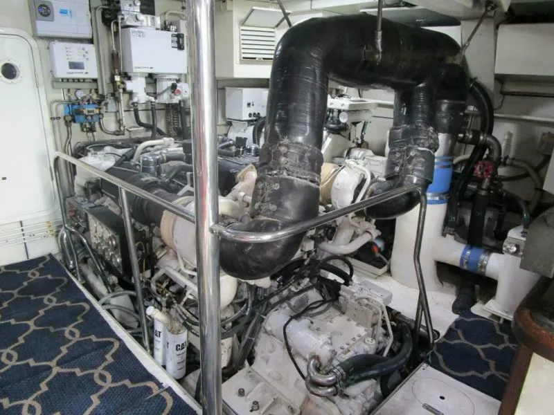 Slide: The Image of Stbd. Engine     - 6513957